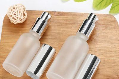 Cosmetics spray glass bottle (5)
