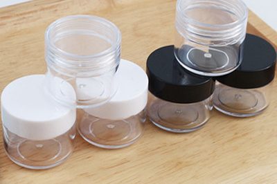 Portable plastic cream jar (2)